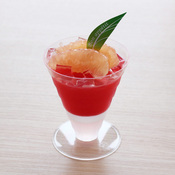 【春華堂】夏にぴったり! <br>鮮やかなゼリー登場