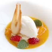 【THE COURTYARD KITCHEN】<br>1月のデザートのご案内