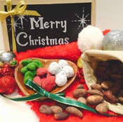 【cacao lab.】12月の特別企画<br>サンタからの贈り物！<br>Xmasナッツチョコ・ラボ