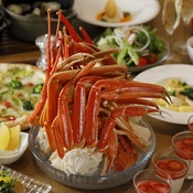 【THE COURTYARD KITCHEN】<br>本ズワイガニ ディナーブッフェ