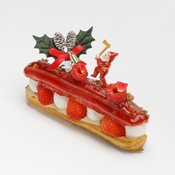 【春華堂】<br>季節限定<br>咲クレール クリスマスストロベリー