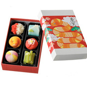 【春華堂】<br>新春の上生菓子のお知らせ